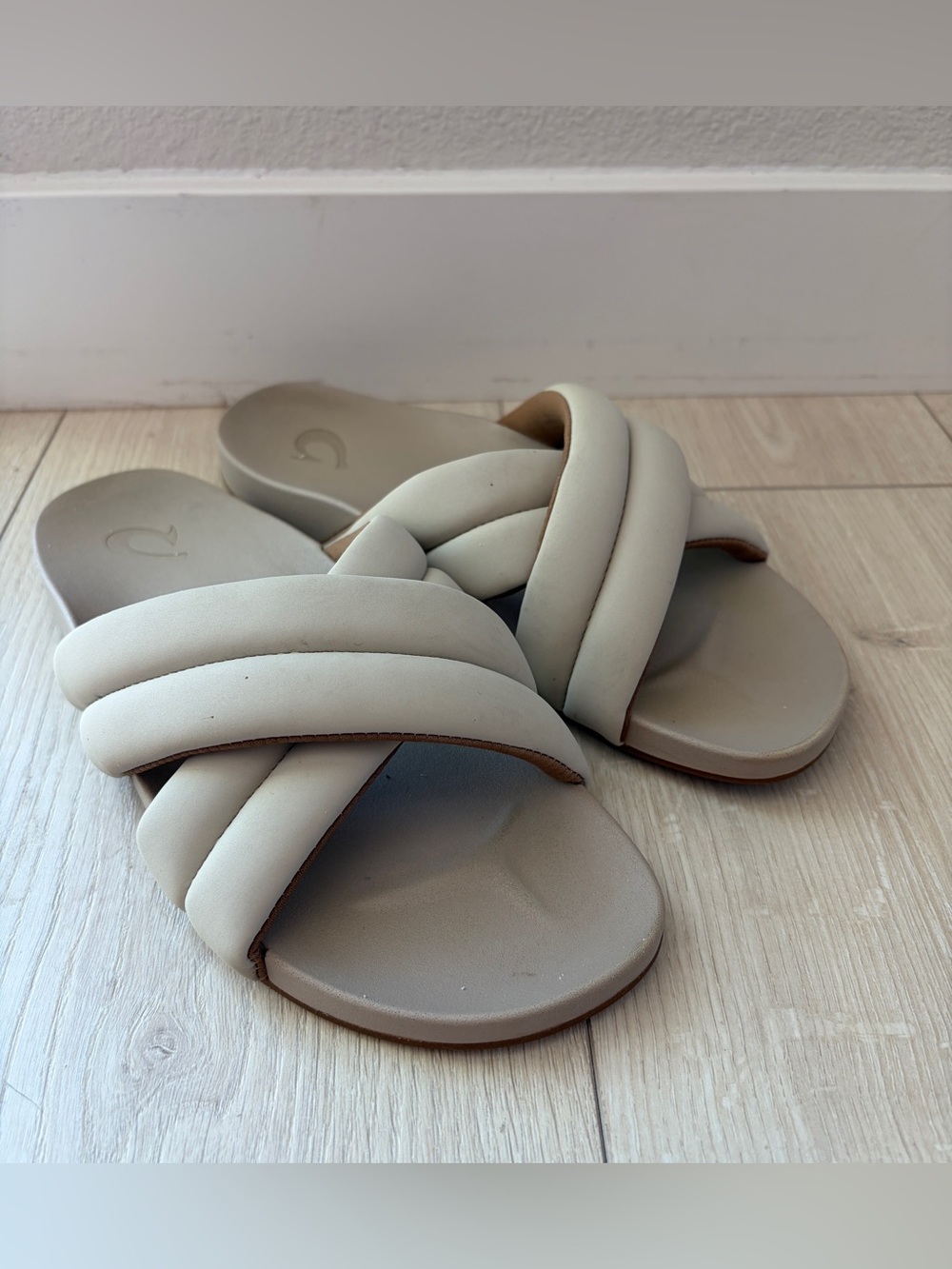 OluKai Hila Womens Beach Sandal